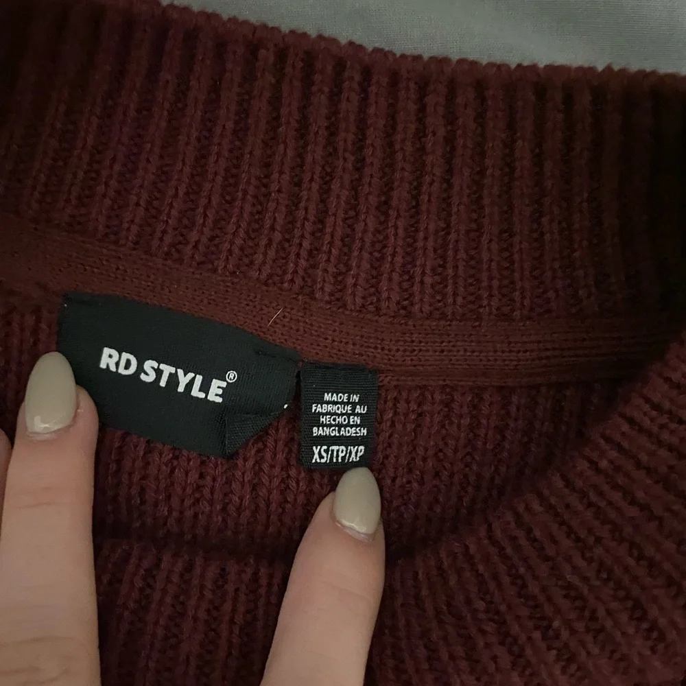 Cropped sweater - Picture 3 of 5